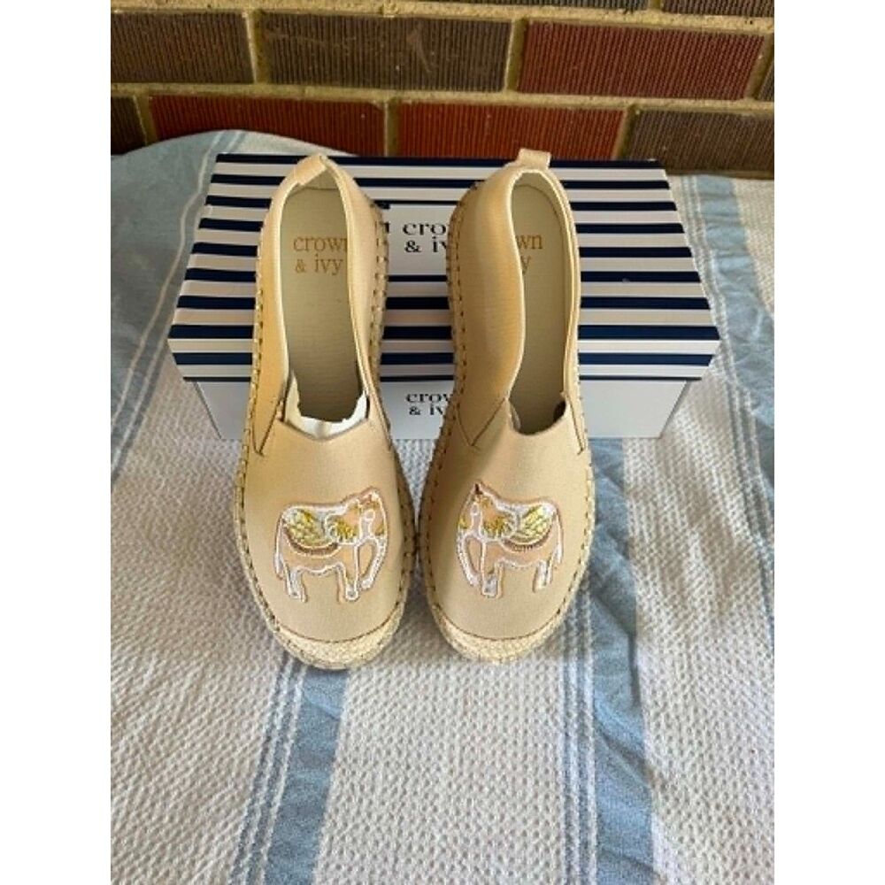 women's crown and ivory elephant slid on shoes with box